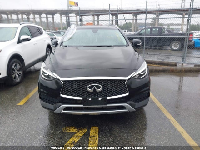 Infiniti QX30 2018 SJKCH5CR0JA004121 Image 13