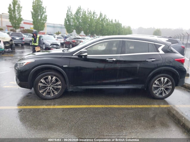 Infiniti QX30 2018 SJKCH5CR0JA004121 Image 15