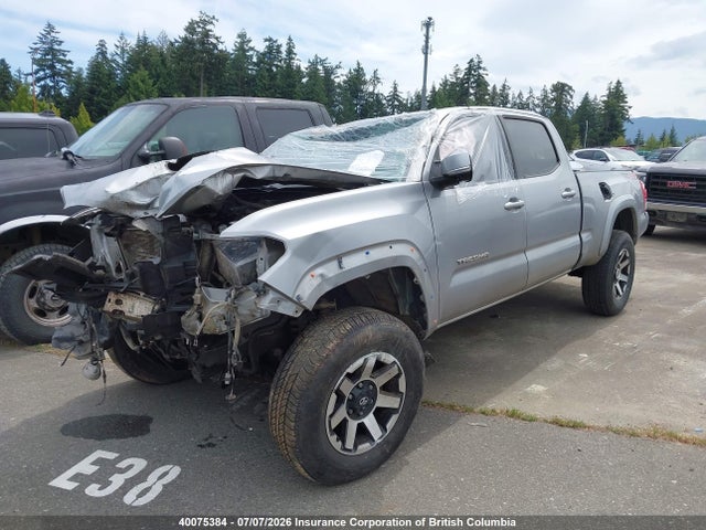2017 Toyota Tacoma Dbl Cab/sr5/trd Sport/or მანქანა იყიდება აუქციონზე, vin: 5TFDZ5BN3HX019190, აუქციონის ნომერი: 40075384