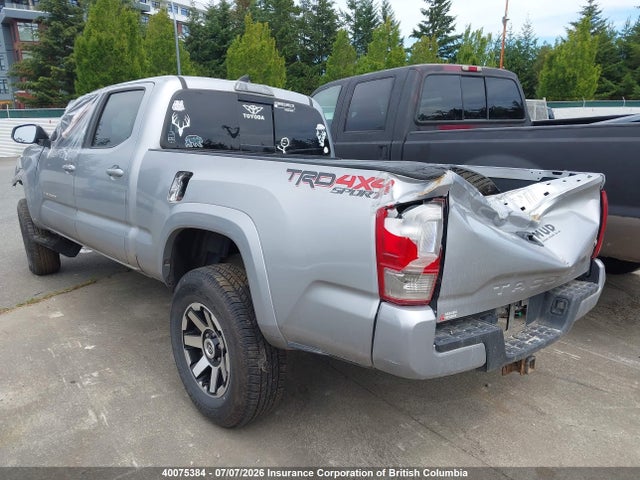 2017 Toyota Tacoma Dbl Cab/sr5/trd Sport/or მანქანა იყიდება აუქციონზე, vin: 5TFDZ5BN3HX019190, აუქციონის ნომერი: 40075384