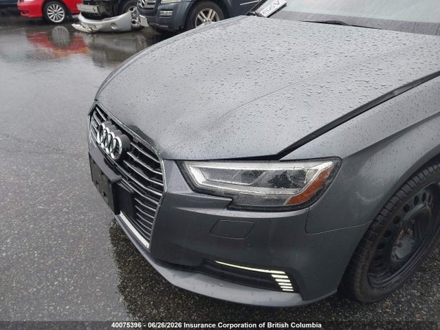 Продажа на аукционе авто 2018 Audi A3, vin: WAUSPBFF2JA085119, номер лота: 40075396
