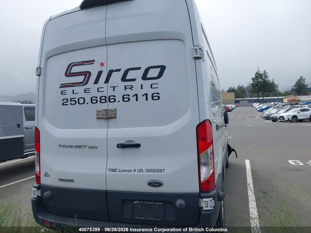 40075399 :رقم المزاد ، 1FTYR2XV0JKA36900 vin ، 2018 Ford Transit T-250 مزاد بيع