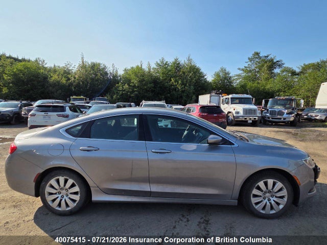 Chrysler 200 2016 1C3CCCFB9GN134702 Image 9