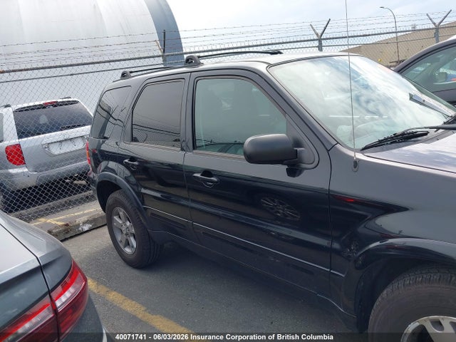 40071741 :رقم المزاد ، 1FMCU94185KA29939 vin ، 2005 Ford Escape Limited مزاد بيع