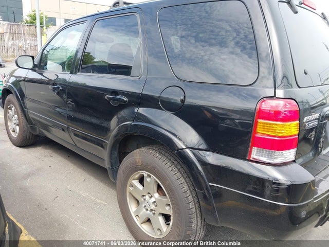 40071741 :رقم المزاد ، 1FMCU94185KA29939 vin ، 2005 Ford Escape Limited مزاد بيع