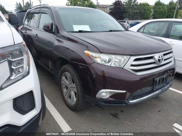 40075433 :رقم المزاد ، 5TDBK3EH2DS211660 vin ، 2013 Toyota Highlander V6 مزاد بيع