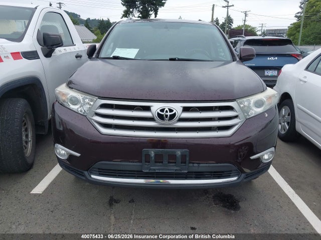 40075433 :رقم المزاد ، 5TDBK3EH2DS211660 vin ، 2013 Toyota Highlander V6 مزاد بيع