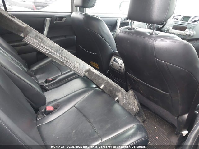 40075433 :رقم المزاد ، 5TDBK3EH2DS211660 vin ، 2013 Toyota Highlander V6 مزاد بيع