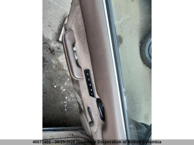 40075468 :رقم المزاد ، 2T1BA01E0TC154220 vin ، 1996 Toyota Corolla مزاد بيع