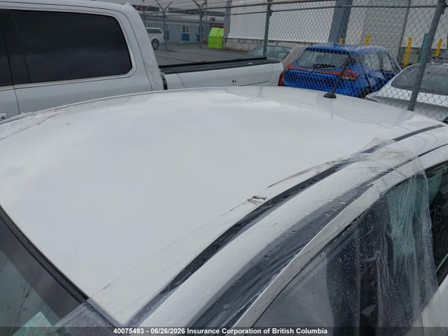Продажа на аукционе авто 2016 Toyota Yaris, vin: VNKKTUD3XGA064974, номер лота: 40075493