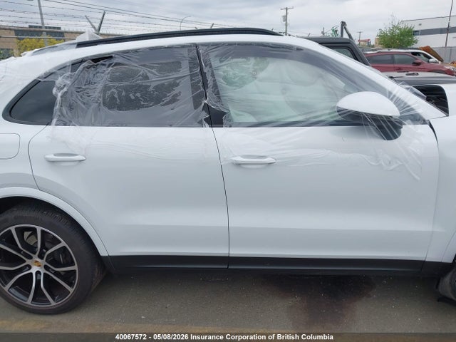 Продажа на аукционе авто 2023 Porsche Cayenne Platinum Edition, vin: WP1AA2AY8PDA04302, номер лота: 40067572