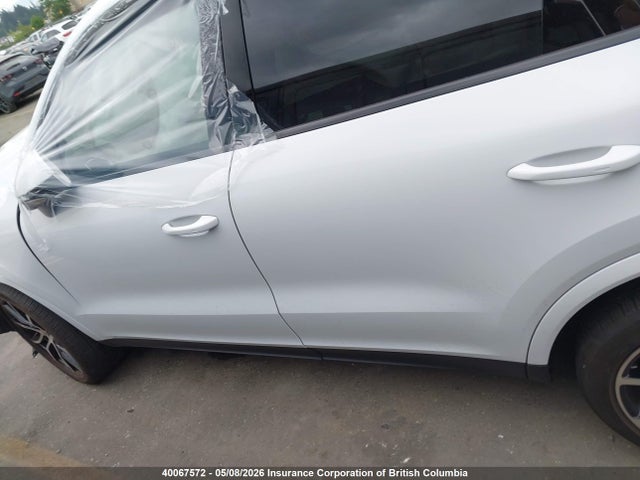 WP1AA2AY8PDA04302 Porsche Cayenne Platinum Edition