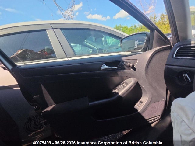 40075499 :رقم المزاد ، 3VW2K7AJ5BM073784 vin ، 2011 Volkswagen Jetta مزاد بيع