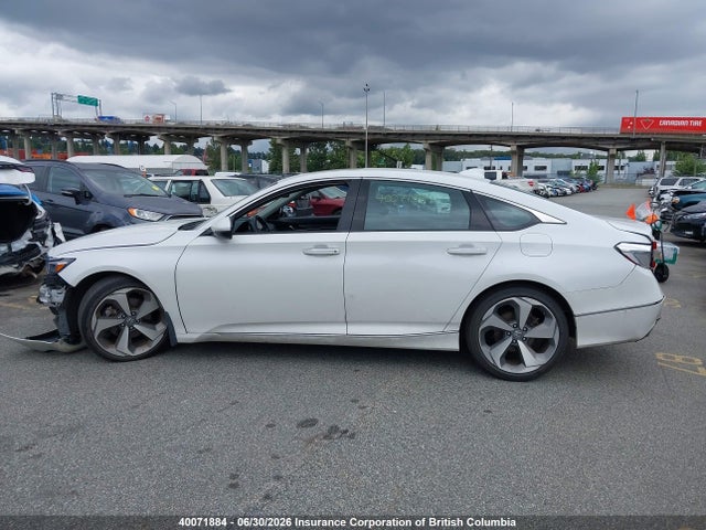 2018 Honda Accord Touring მანქანა იყიდება აუქციონზე, vin: 1HGCV2F90JA802139, აუქციონის ნომერი: 40071884
