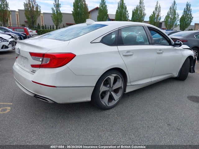 2018 Honda Accord Touring მანქანა იყიდება აუქციონზე, vin: 1HGCV2F90JA802139, აუქციონის ნომერი: 40071884