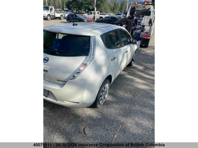 2015 Nissan Leaf მანქანა იყიდება აუქციონზე, vin: 1N4AZ0CP4FC317473, აუქციონის ნომერი: 40075511