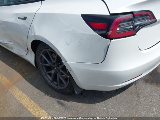 5YJ3E1EAXMF847833 Tesla MODEL 3