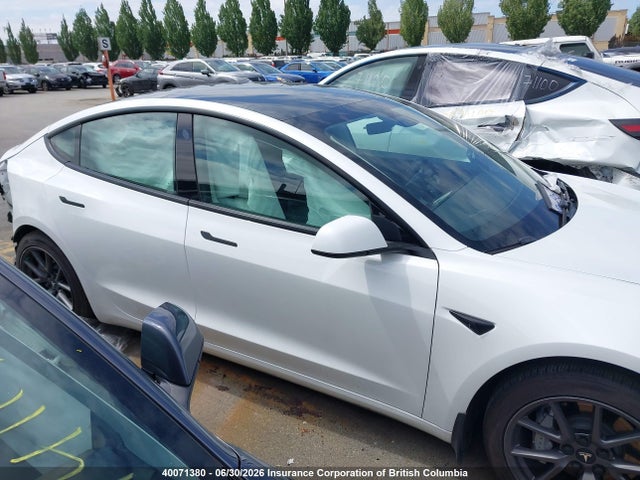 5YJ3E1EAXMF847833 Tesla MODEL 3