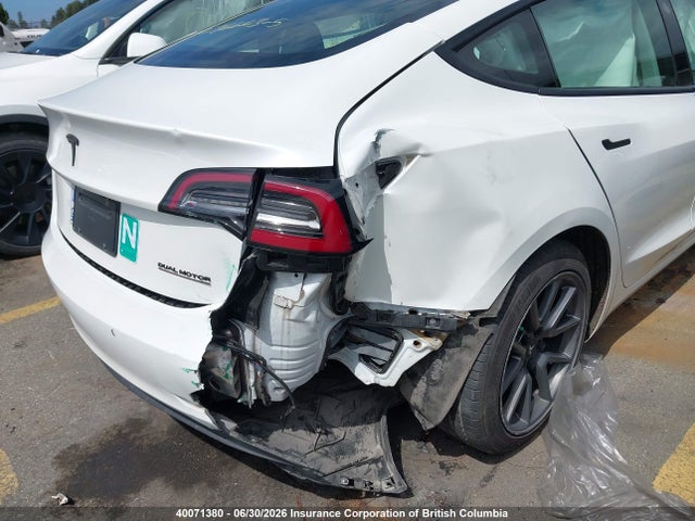 5YJ3E1EAXMF847833 Tesla MODEL 3