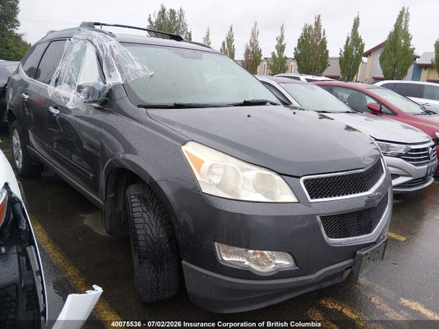 40075536 :رقم المزاد ، 1GNLRFED0AS118709 vin ، 2010 Chevrolet Traverse Lt مزاد بيع