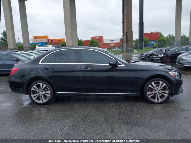 40075583 :رقم المزاد ، 55SWF4KB1HU192183 vin ، 2017 Mercedes-benz C 300 4matic مزاد بيع