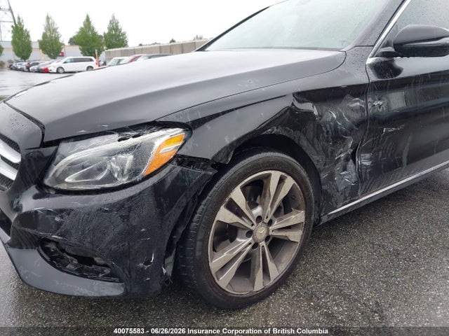 40075583 :رقم المزاد ، 55SWF4KB1HU192183 vin ، 2017 Mercedes-benz C 300 4matic مزاد بيع