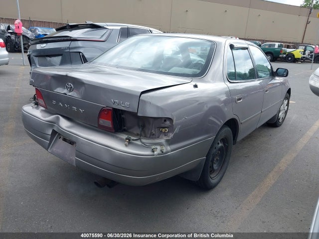 40075590 :رقم المزاد ، 4T1GK12E1SU094114 vin ، 1995 Toyota Camry مزاد بيع
