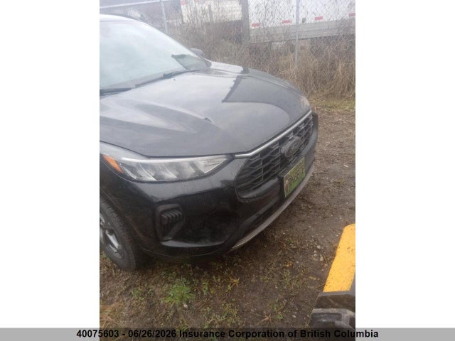 1FMCU9MN8PUA32236 Ford Escape St Line