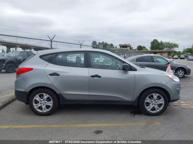 2011 Hyundai Tucson Gl/gls მანქანა იყიდება აუქციონზე, vin: KM8JTCACXBU227905, აუქციონის ნომერი: 40075617