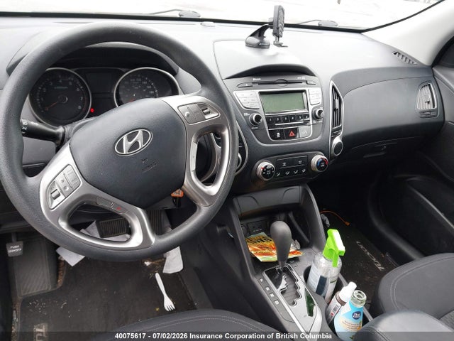 2011 Hyundai Tucson Gl/gls მანქანა იყიდება აუქციონზე, vin: KM8JTCACXBU227905, აუქციონის ნომერი: 40075617