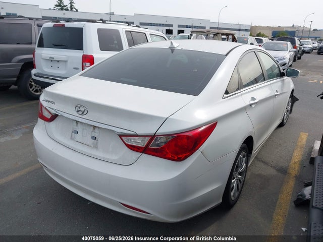 2012 Hyundai Sonata Gls მანქანა იყიდება აუქციონზე, vin: 5NPEB4AC9CH337757, აუქციონის ნომერი: 40075059