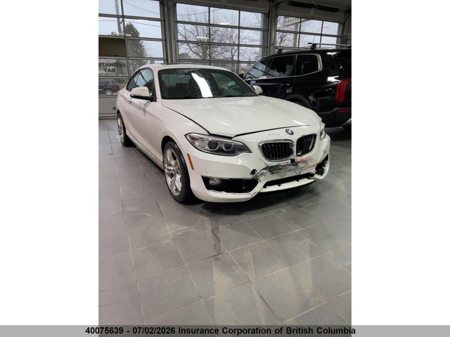 2015 WBA1F7C56FV367450 main image