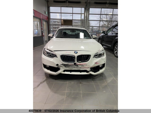 40075639 :رقم المزاد ، WBA1F7C56FV367450 vin ، 2015 Bmw 228i مزاد بيع