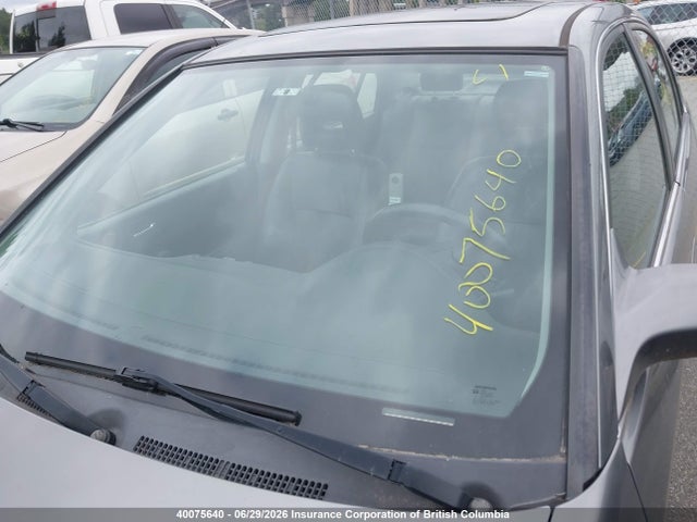 40075640 :رقم المزاد ، 2HHES368X5H104476 vin ، 2005 Acura El مزاد بيع