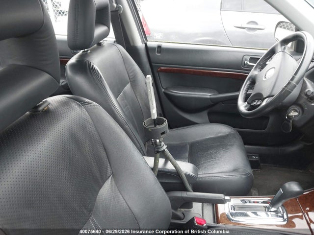 40075640 :رقم المزاد ، 2HHES368X5H104476 vin ، 2005 Acura El مزاد بيع