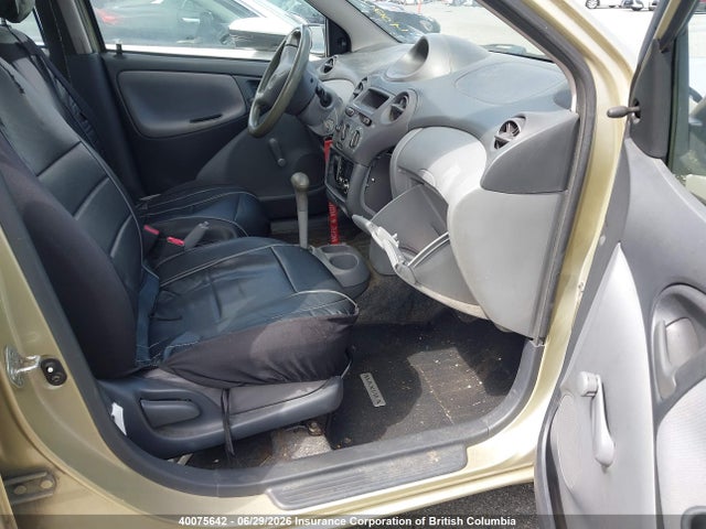 2000 Toyota Echo მანქანა იყიდება აუქციონზე, vin: JTDBT1238Y0048449, აუქციონის ნომერი: 40075642