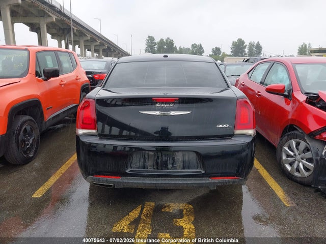 Chrysler 300 2016 2C3CCABG8GH106078 Image 17