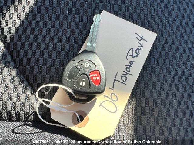 2006 Toyota Rav4 მანქანა იყიდება აუქციონზე, vin: JTMBK32V466002532, აუქციონის ნომერი: 40075651