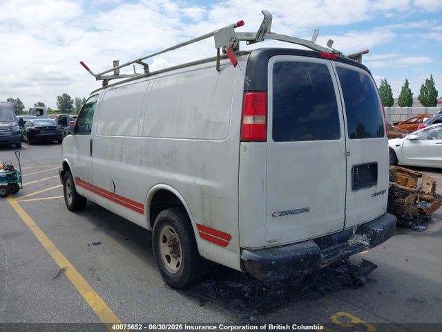 40075652 :رقم المزاد ، 1GCGG25V951244063 vin ، 2005 Chevrolet Express G2500 مزاد بيع