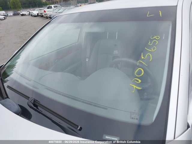 Продажа на аукционе авто 2004 Mercedes-benz E 320, vin: WDBUF65J74A520960, номер лота: 40075658