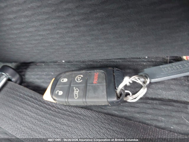 2022 Jeep Compass Latitude მანქანა იყიდება აუქციონზე, vin: 3C4NJDBB4NT114456, აუქციონის ნომერი: 40071095