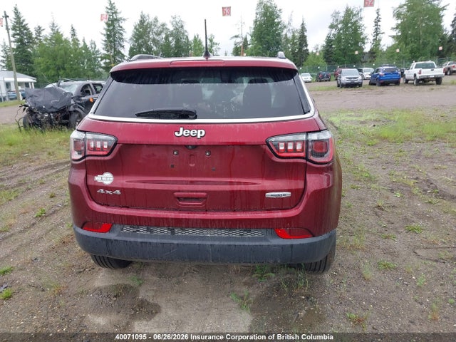 2022 Jeep Compass Latitude მანქანა იყიდება აუქციონზე, vin: 3C4NJDBB4NT114456, აუქციონის ნომერი: 40071095