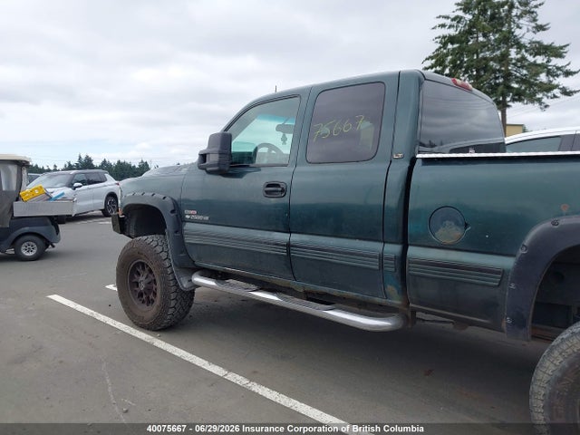 2002 Chevrolet Silverado K2500 Heavy Duty მანქანა იყიდება აუქციონზე, vin: 1GCHK29132E263934, აუქციონის ნომერი: 40075667