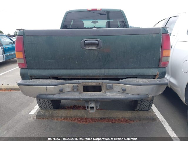 2002 Chevrolet Silverado K2500 Heavy Duty მანქანა იყიდება აუქციონზე, vin: 1GCHK29132E263934, აუქციონის ნომერი: 40075667