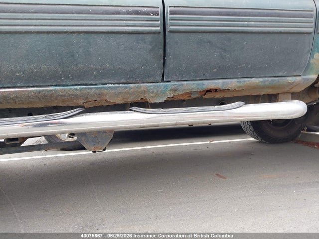 2002 Chevrolet Silverado K2500 Heavy Duty მანქანა იყიდება აუქციონზე, vin: 1GCHK29132E263934, აუქციონის ნომერი: 40075667