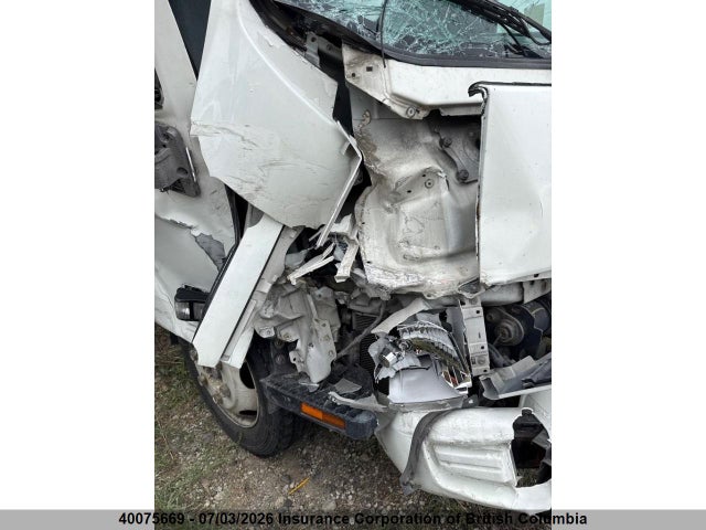 40075669 :رقم المزاد ، JALE5W167G7302995 vin ، 2016 Isuzu Nrr مزاد بيع