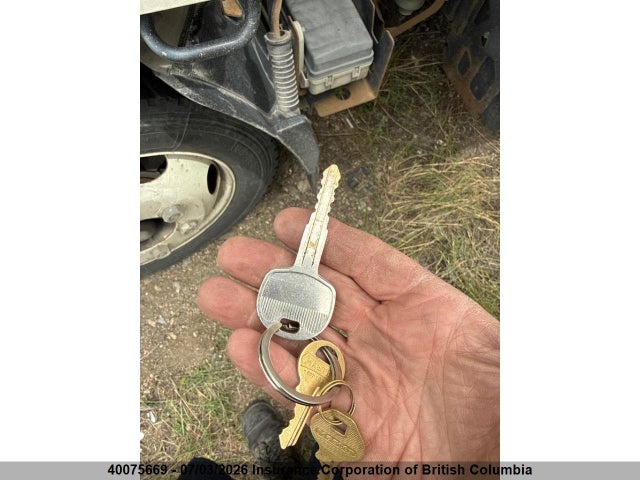 40075669 :رقم المزاد ، JALE5W167G7302995 vin ، 2016 Isuzu Nrr مزاد بيع
