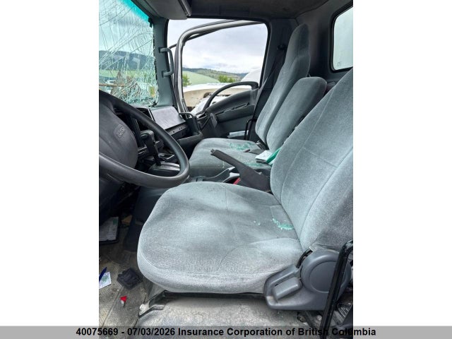 40075669 :رقم المزاد ، JALE5W167G7302995 vin ، 2016 Isuzu Nrr مزاد بيع