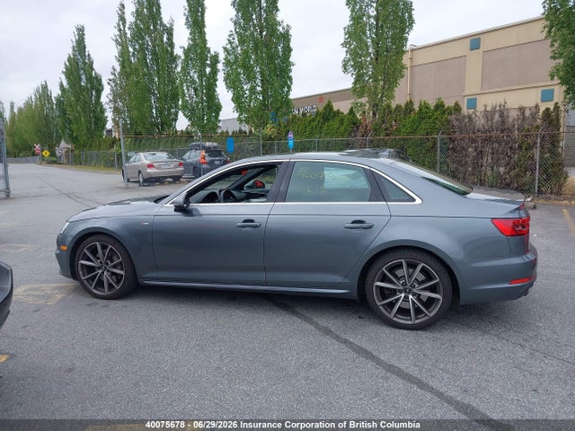 Продажа на аукционе авто 2017 Audi A4, vin: WAUFNAF44HN015155, номер лота: 40075678