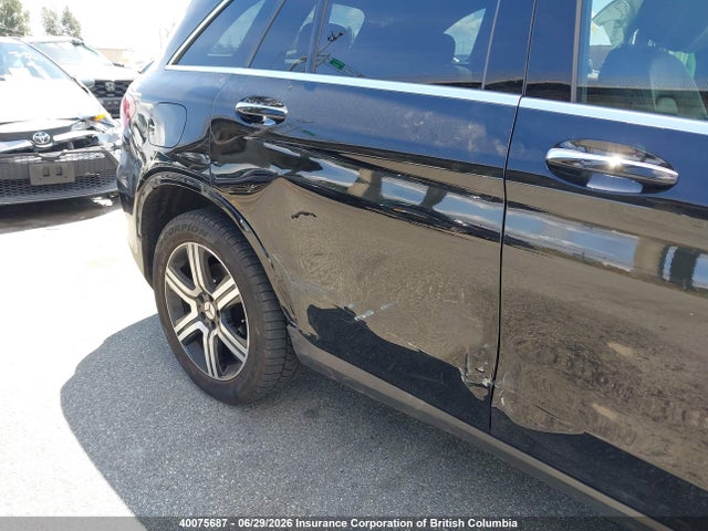 Aukcja sprzedaży 2018 Mercedes-benz Glc 300 4matic, vin: WDC0G4KB7JV047915, numer aukcji: 40075687